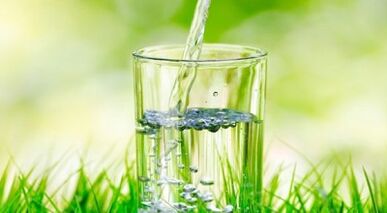 ওজন কমানোর জন্য একটি পানীয় খাদ্য অনুসরণ করার নিয়ম